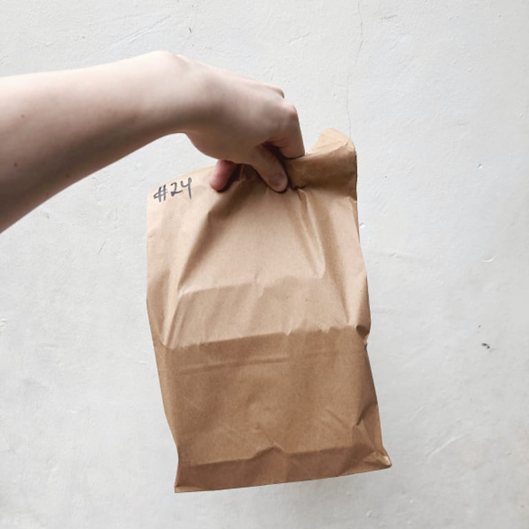 Convenient Pickup and Delivery Options for Bar & Grill Favorites